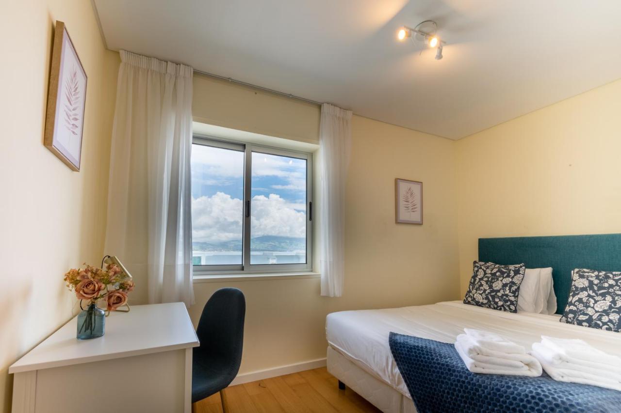 Atlantic Penthouse - City, Montain & Ocean - Free Parking Ponta Delgada  Exterior photo