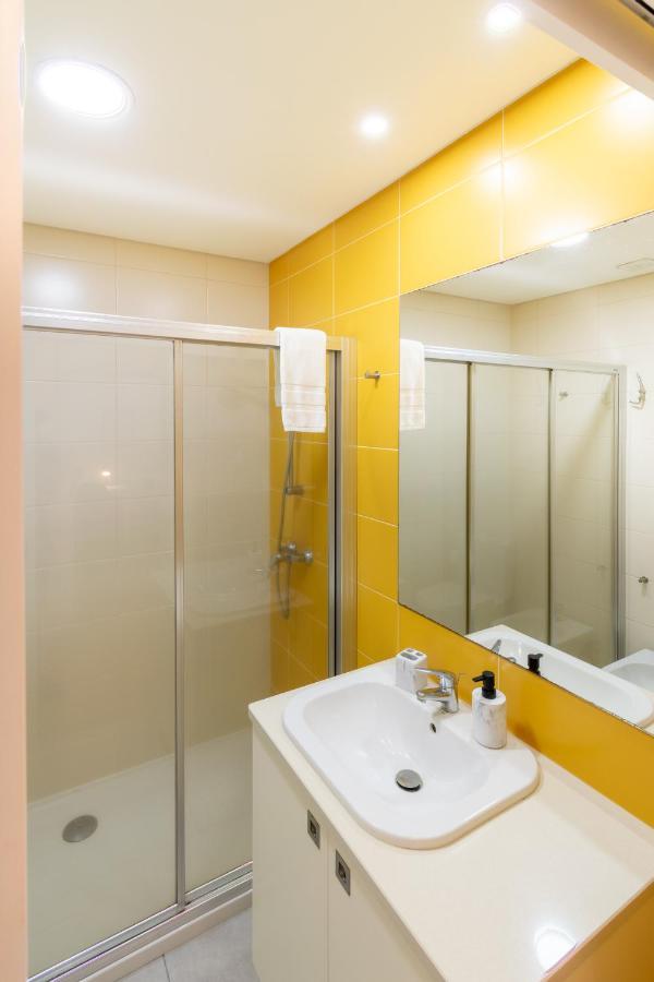 Atlantic Penthouse - City, Montain & Ocean - Free Parking Ponta Delgada  Exterior photo